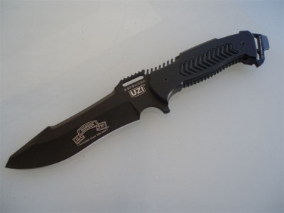 UZI 004.jpg