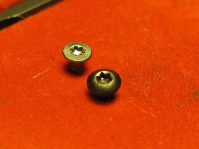 Spyderco Military & CS screws.jpg