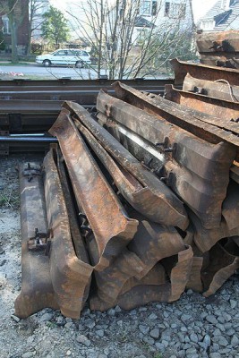 400px-Stahlschwelle.jpg