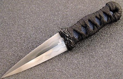 600_Corkum_mini_dagger.jpg